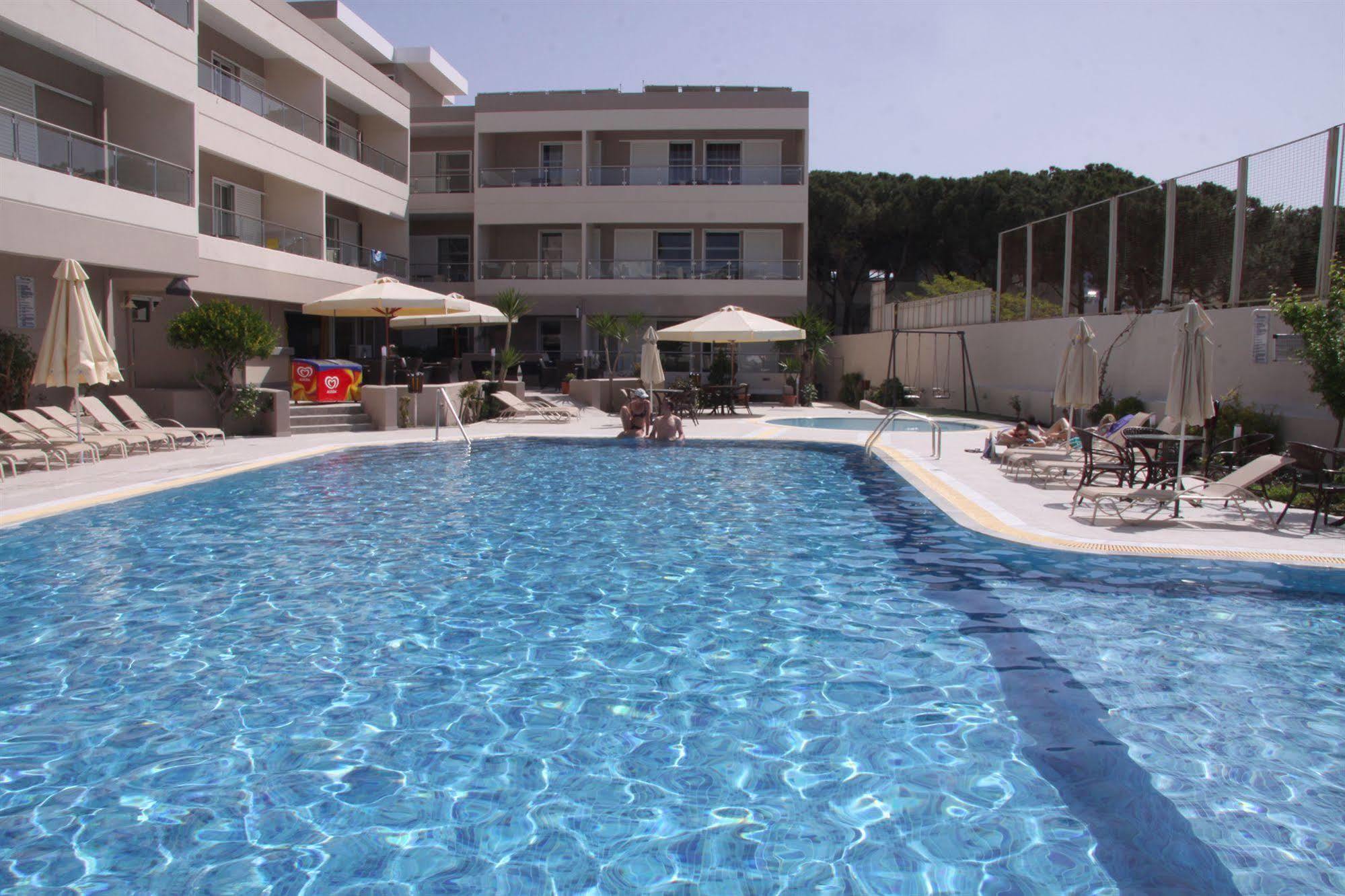 Appart hôtel Agela & 3*